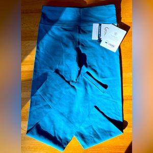 Athlete Girl High Rise Powervita Chit Chat Tight XL NWT